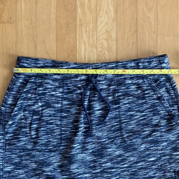 2/$20 Sweatshirt miniskirt set Joe Fresh space-dye cotton Large - Picture 10 of 14